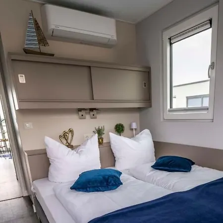 Hausboot Neptun - Lp3 Laasow